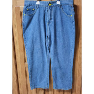 Shein Women's Straight Leg Jeans W/Yellow Button Size 34